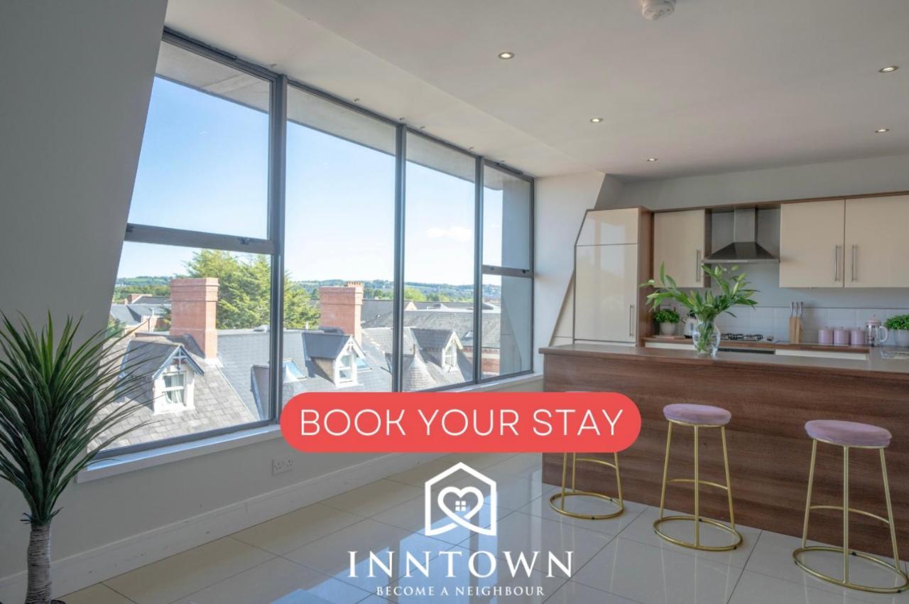 Rooftop Apartment At Queens Beautiful Views 贝尔法斯特 外观 照片